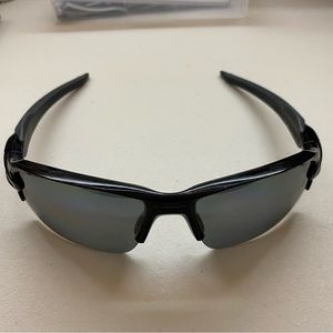 Oakley Flak 2.0 Polarized Black with Silver Logo